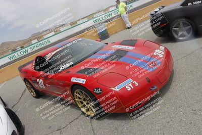 media/Jun-01-2025-CalClub SCCA (Sun) [[eae223c5dd]]/Around pit/